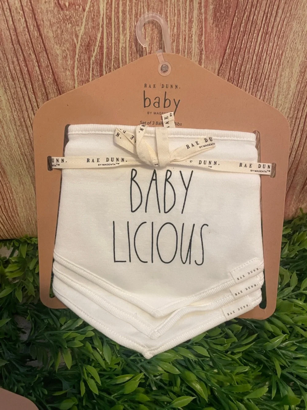 Rae Dunn Bibs Set